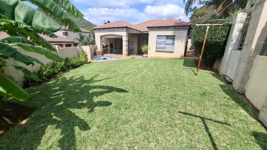 3 Bedroom Property for Sale in Safari Gardens North West